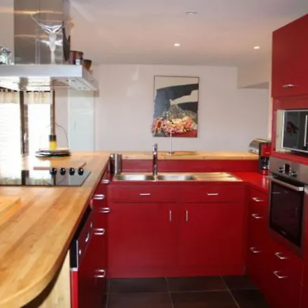 Hébergement de vacances Pierrepont-sur-l'arentèle, 5 Pièces, 9 Personnes - Fr-1-589-243 Pierrepont-sur-l'Arentele