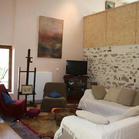 Hébergement de vacances Pierrepont-sur-l'arentèle, 5 Pièces, 9 Personnes - Fr-1-589-243